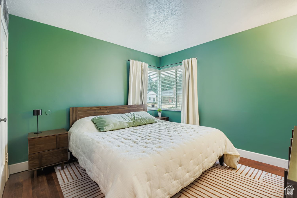1231 E RIDGEDALE LN Salt Lake City, UT 84106