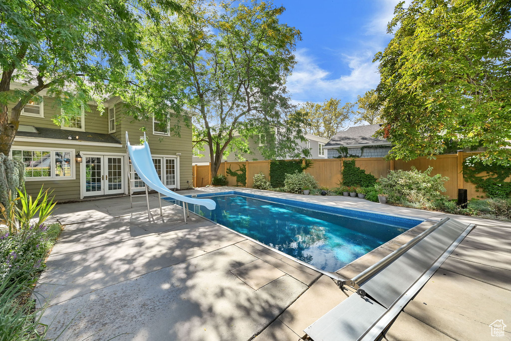 1717 E YALECREST AVE Salt Lake City, UT 84108