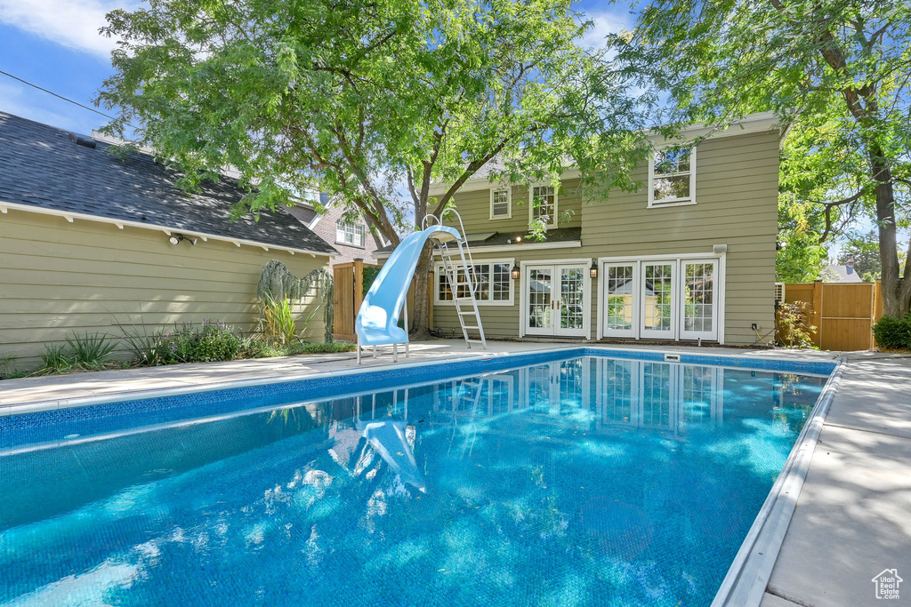 1717 E YALECREST AVE Salt Lake City, UT 84108