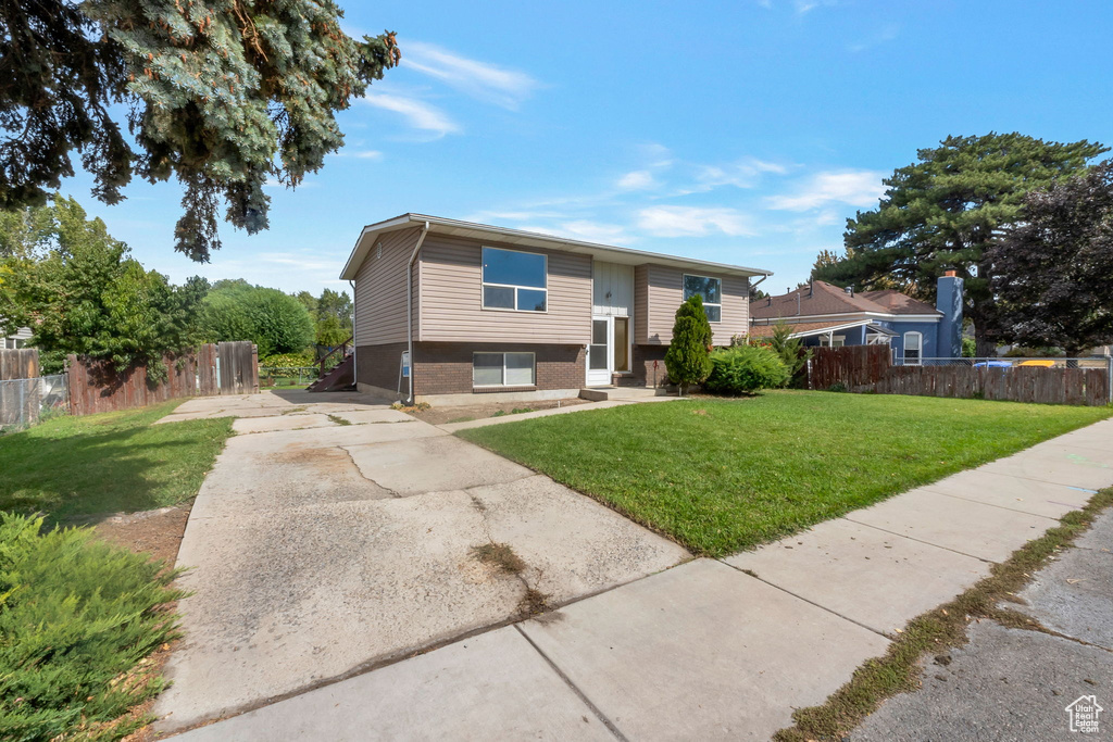 240 W 300 N Lehi, UT 84043