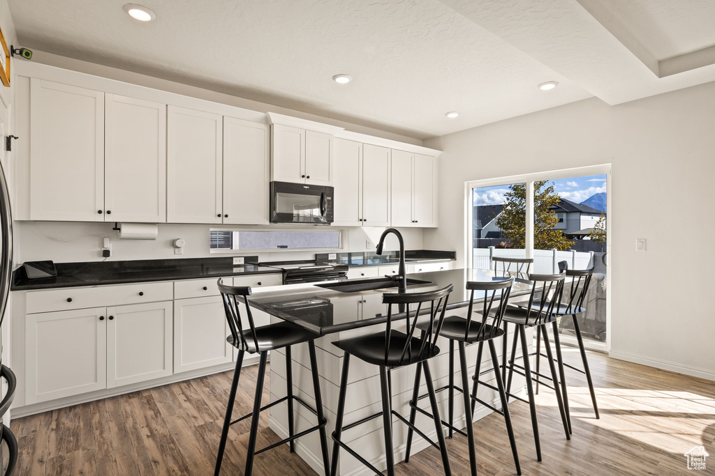 Photo 11 for MLS #2114900 at 356 S High Rock Ave
