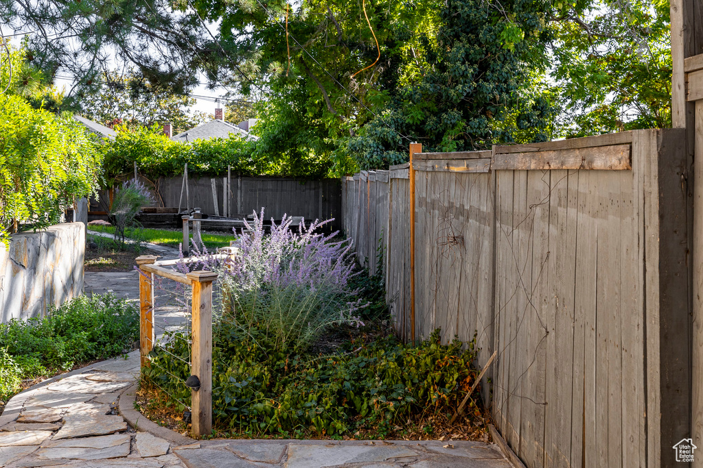 Photo 4 for MLS #2114904 at 1120 E Sunnyside Ave