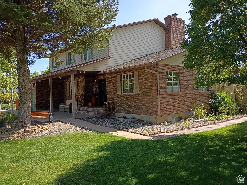 Photo 8 for MLS #2114906 at 1407 Shepherd Dr
