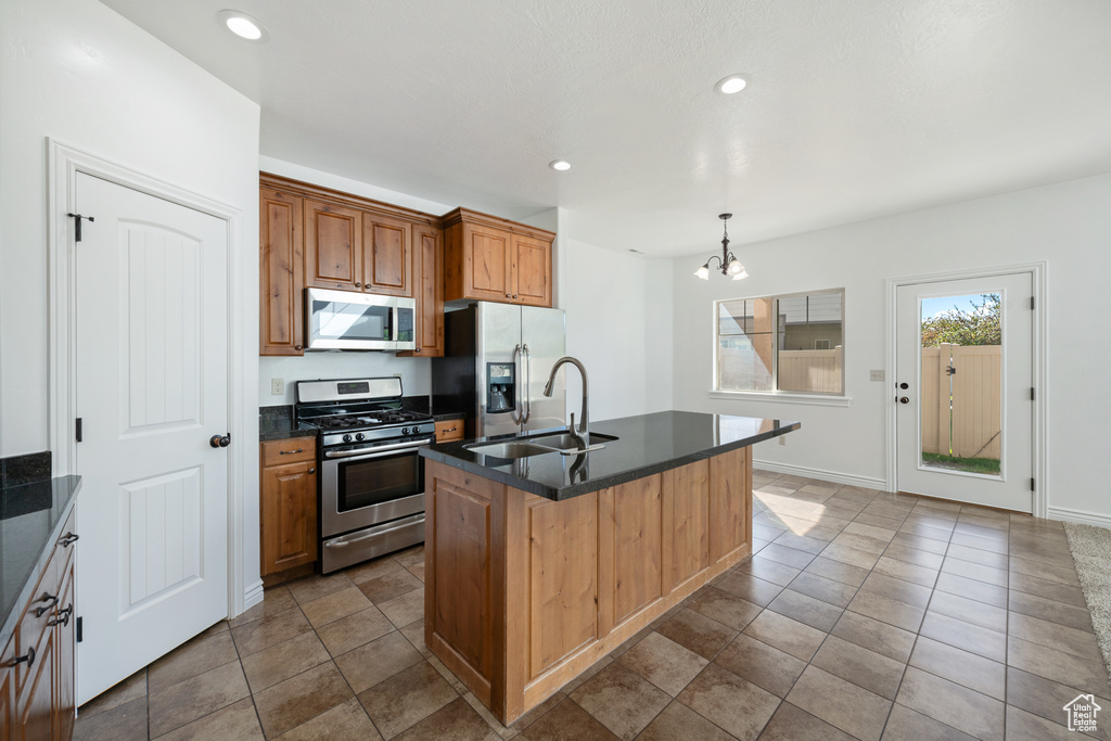 Photo 5 for MLS #2114907 at 1829 W 795 South