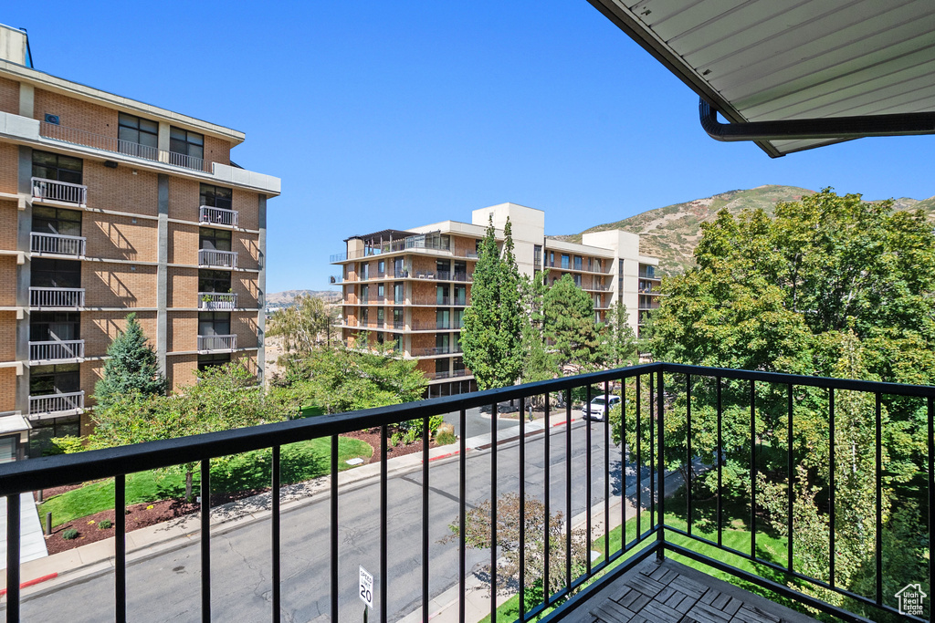 939 S DONNER WAY #307 Salt Lake City, UT 84108