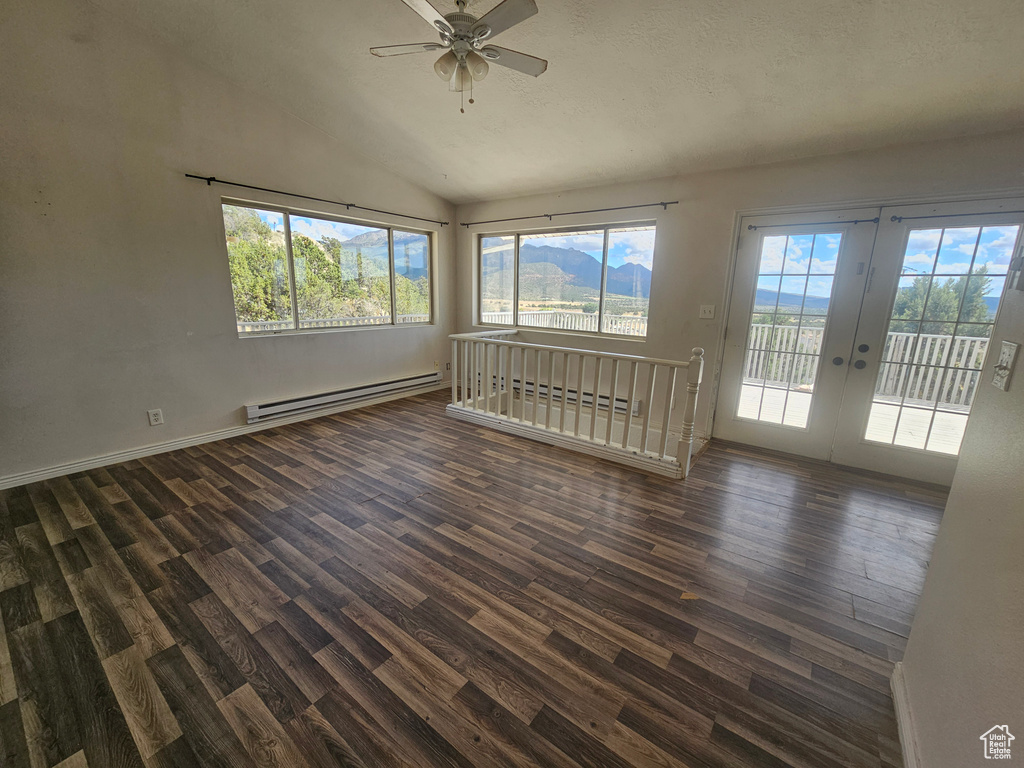 Photo 7 for MLS #2114918 at 207 E Red Hill Rd