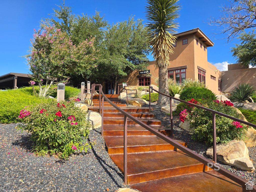 Photo 33 for MLS #2114919 at 1397 W Pocket Mesa Dr