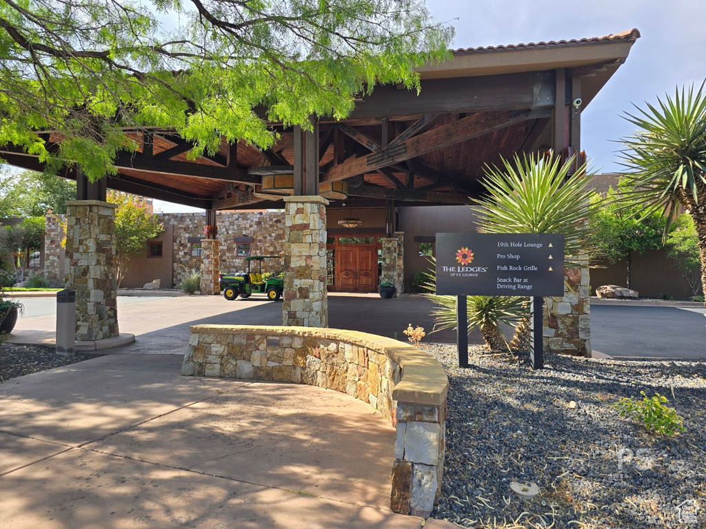 Photo 30 for MLS #2114919 at 1397 W Pocket Mesa Dr