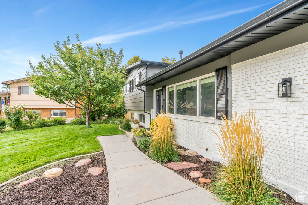 Photo 41 for MLS #2114930 at 8550 S Clairmont Cir