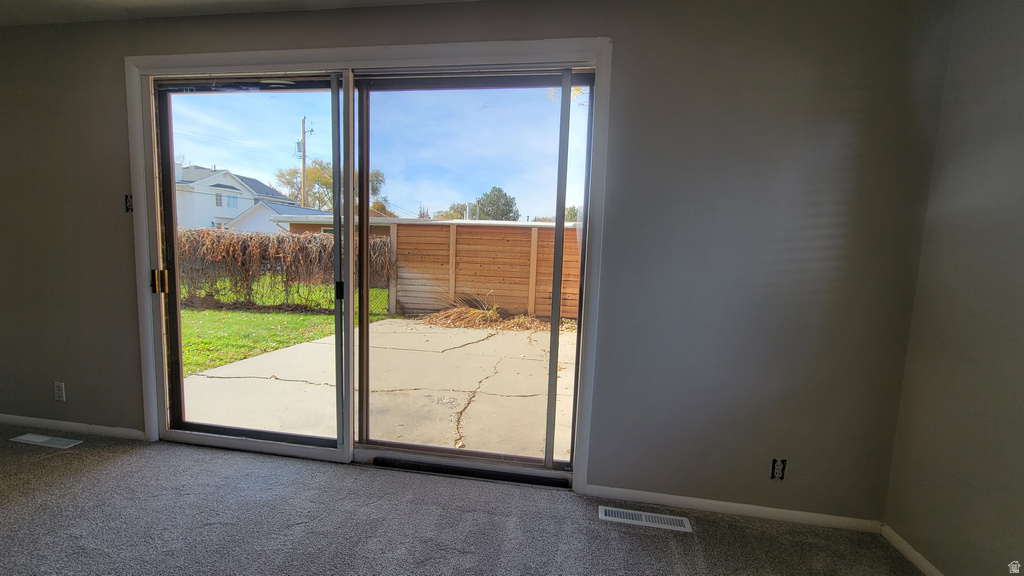 1466 E 4230 S Millcreek, UT 84124