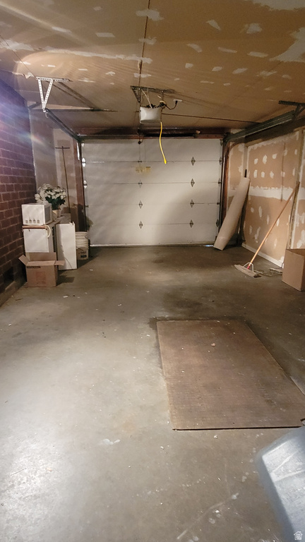 1466 E 4230 S Millcreek, UT 84124