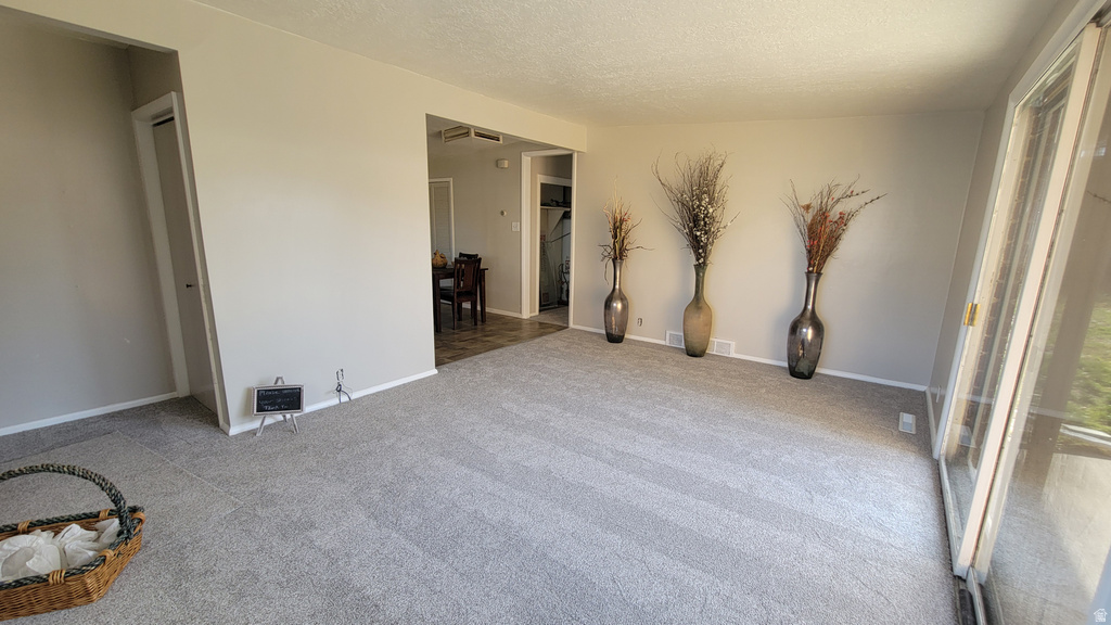 1466 E 4230 S Millcreek, UT 84124