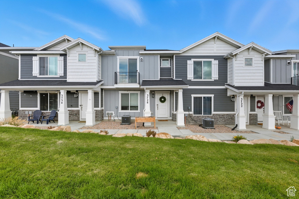 Photo 2 for MLS #2114937 at 3728 W Orinda Dr #1571
