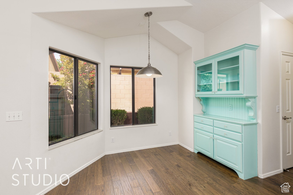 Photo 12 for MLS #2114938 at 301 S 1200 East #112