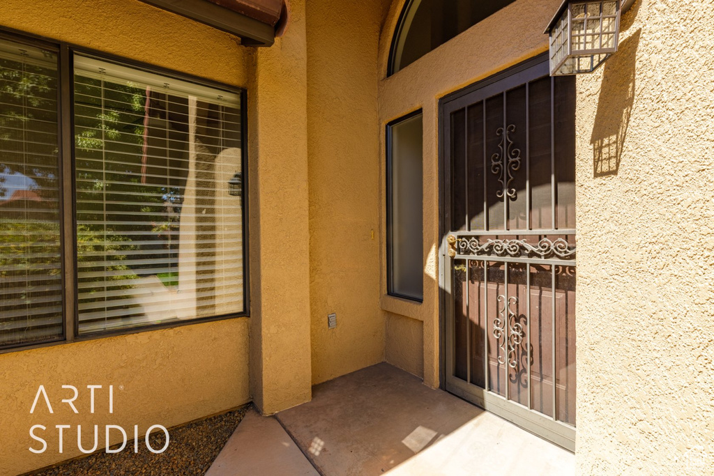 Photo 5 for MLS #2114938 at 301 S 1200 East #112