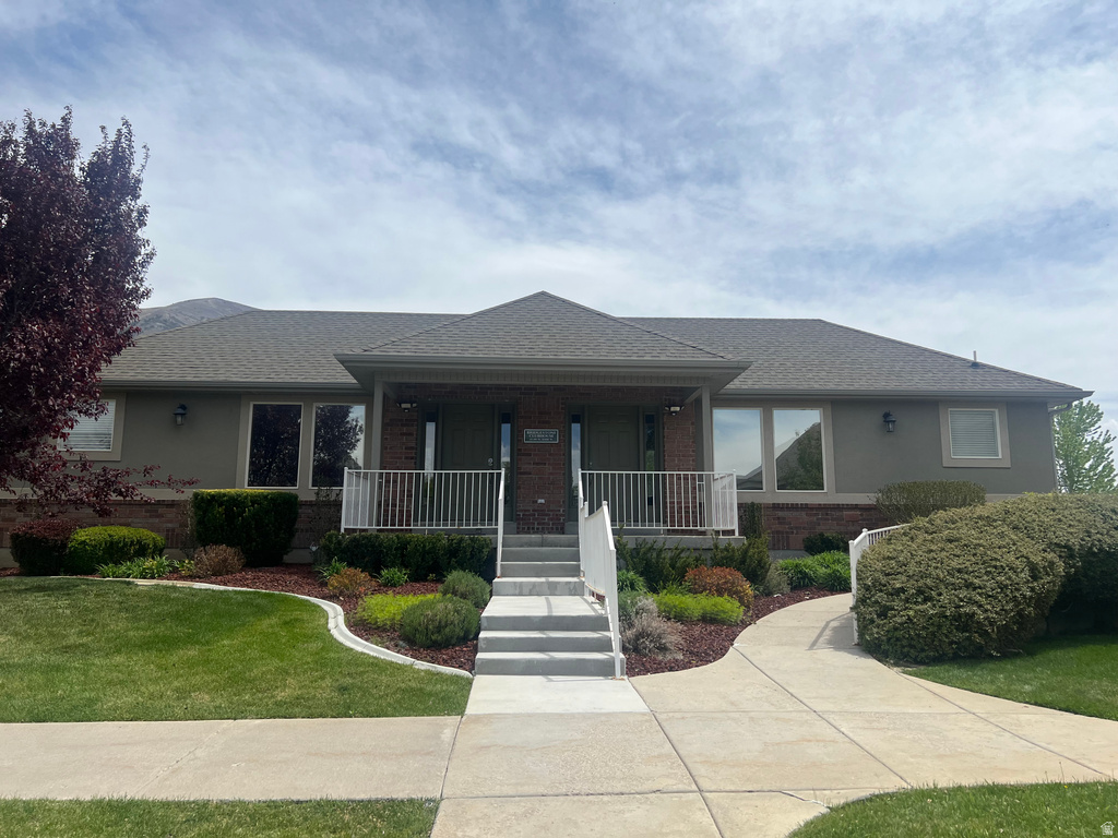 9587 N 4500 W Cedar Hills, UT 84062