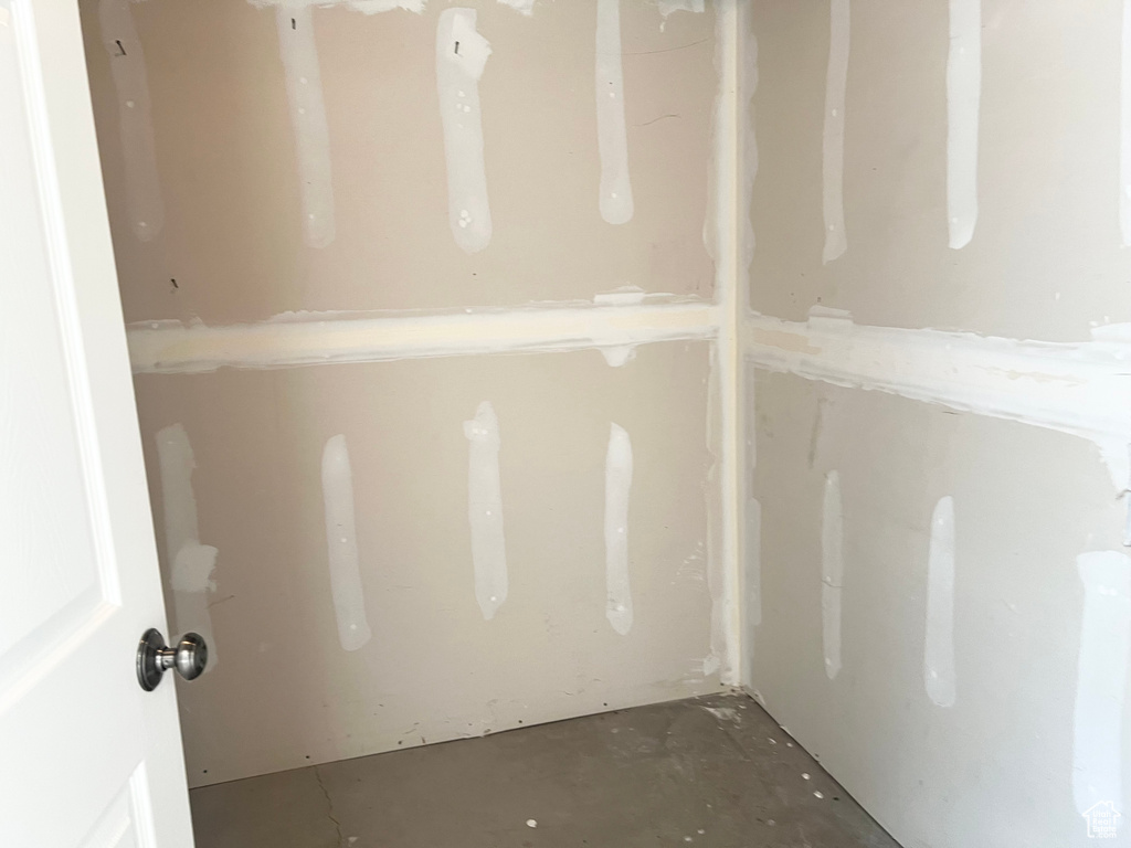 9587 N 4500 W Cedar Hills, UT 84062