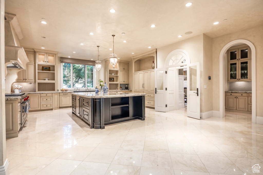Photo 7 for MLS #2114970 at 5508 S Walker Estates Cir