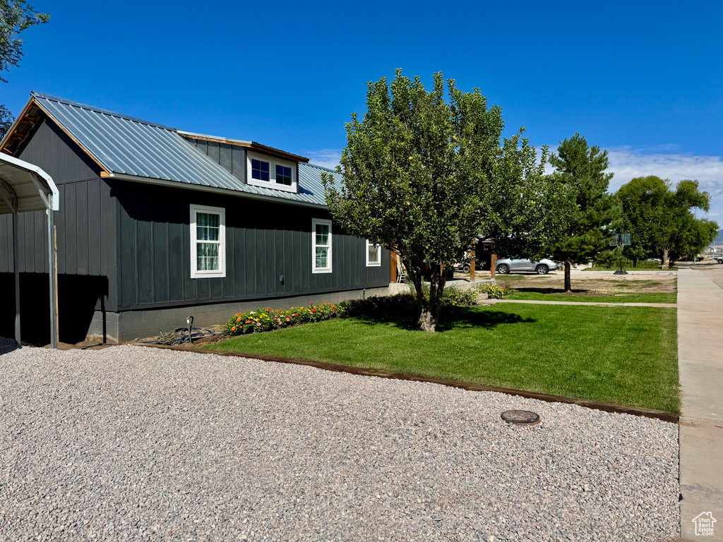 Photo 39 for MLS #2114978 at 255 N Main