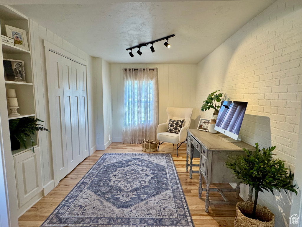 Photo 19 for MLS #2114978 at 255 N Main
