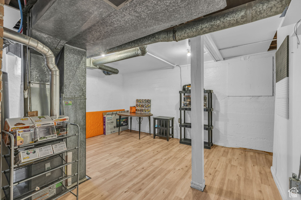 Photo 9 for MLS #2114984 at 740 Adams Ave