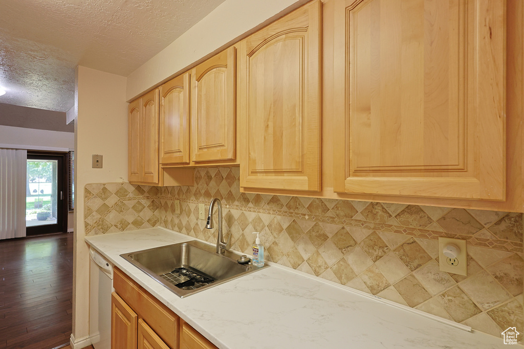 42 WHITE BARN DR. Pleasant View, UT 84414
