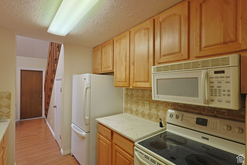 42 WHITE BARN DR. Pleasant View, UT 84414