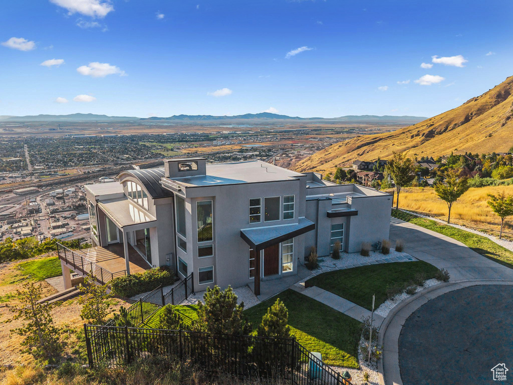 973 N CHURCHILL DR Salt Lake City, UT 84103