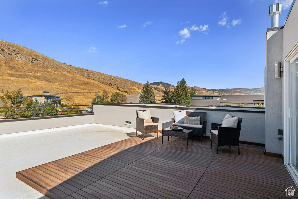 973 N CHURCHILL DR Salt Lake City, UT 84103