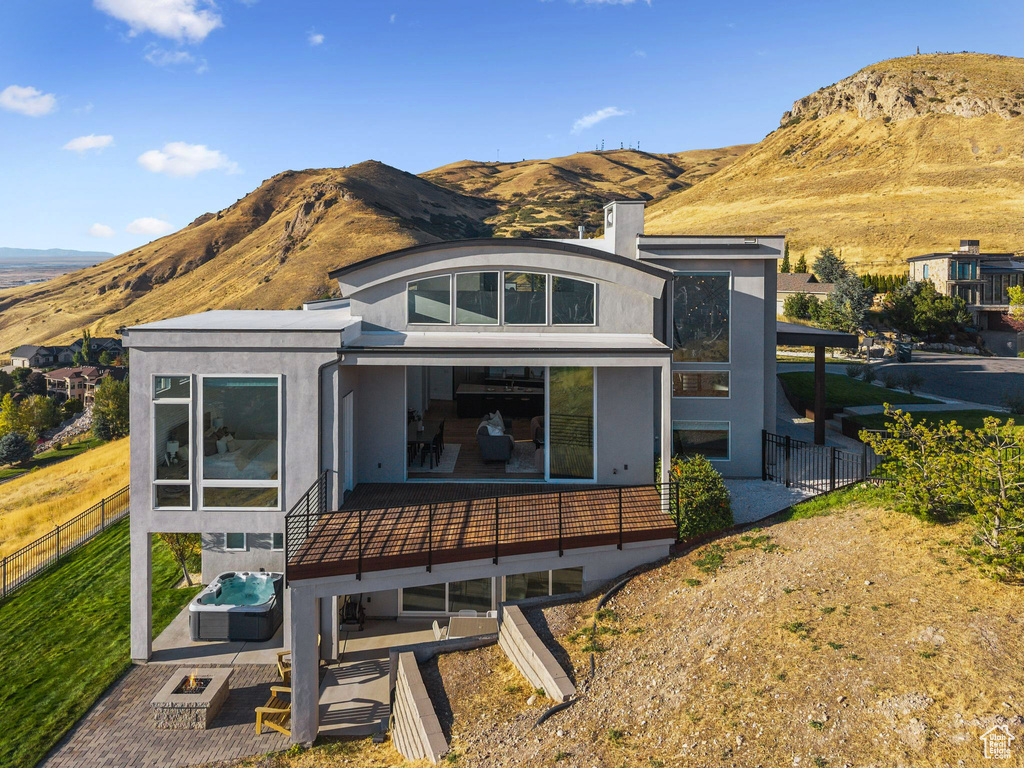 973 N CHURCHILL DR Salt Lake City, UT 84103