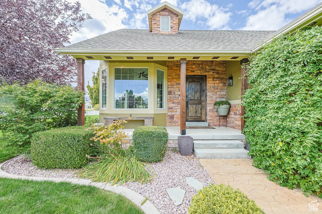 7414 S REGAL HILL DR West Jordan, UT 84081