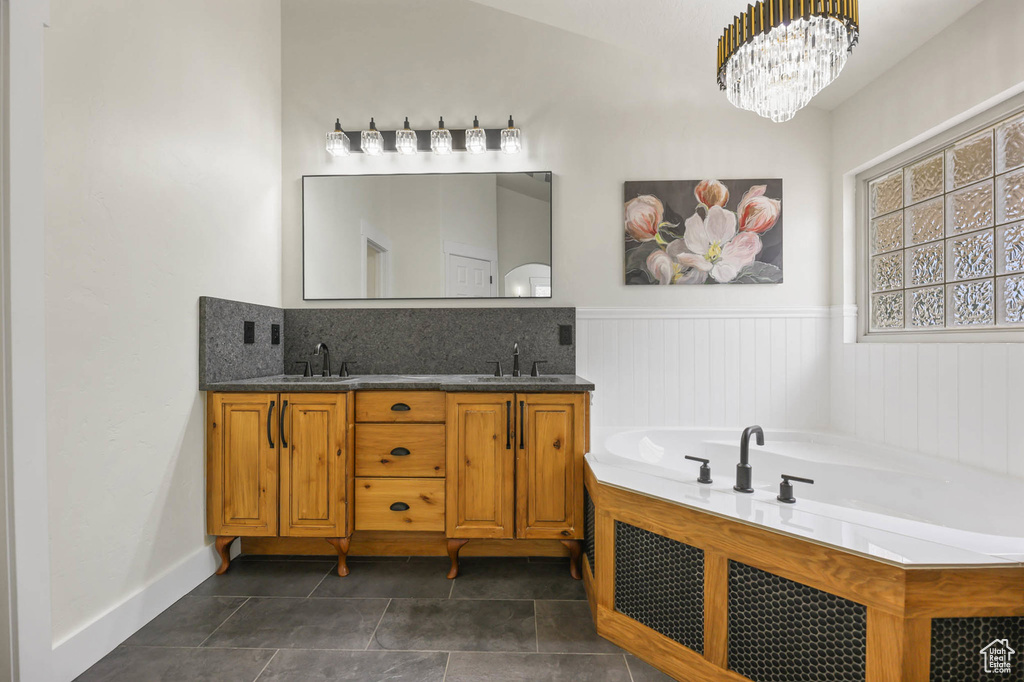 7414 S REGAL HILL DR West Jordan, UT 84081