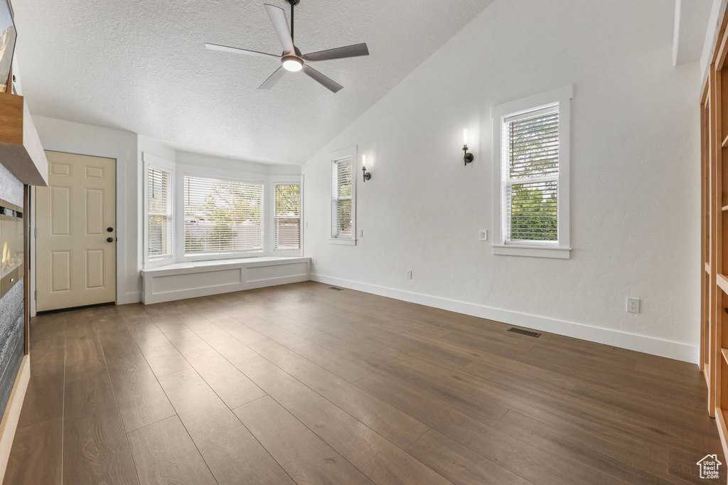 7414 S REGAL HILL DR West Jordan, UT 84081
