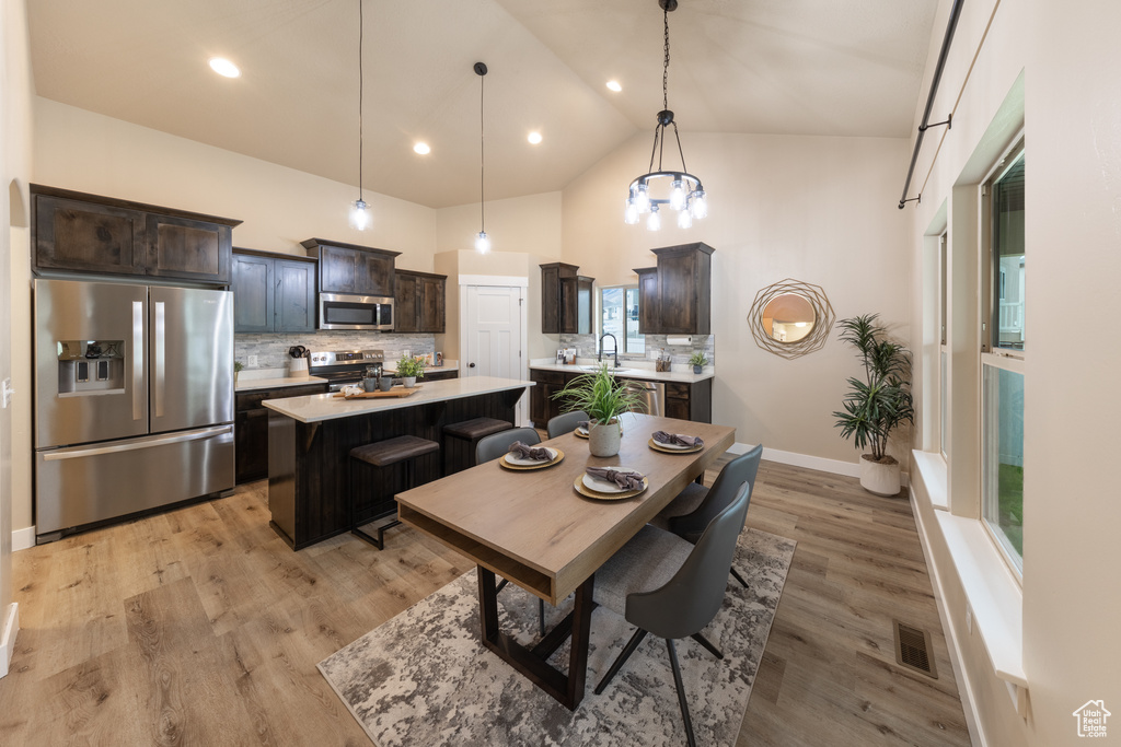 66 W WILDFLOWER DR Saratoga Springs, UT 84045