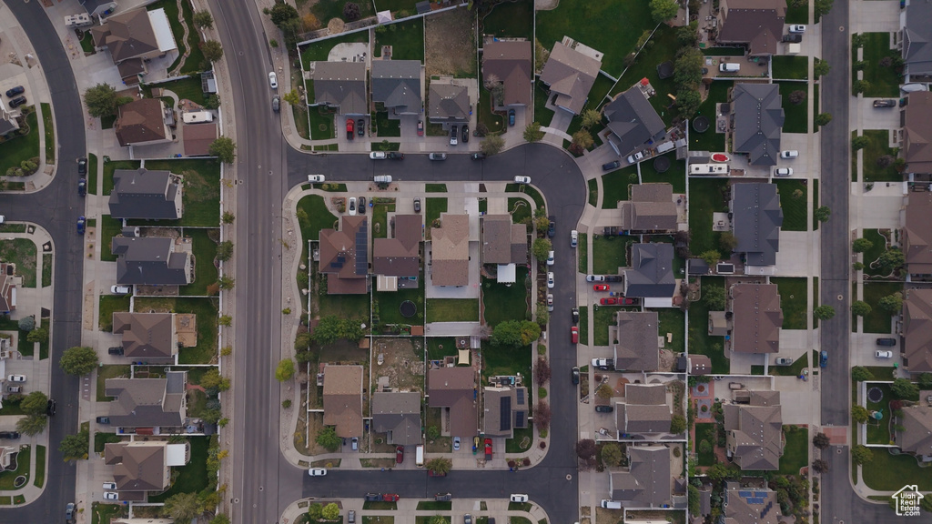 8368 S OAK GATE DR West Jordan, UT 84081