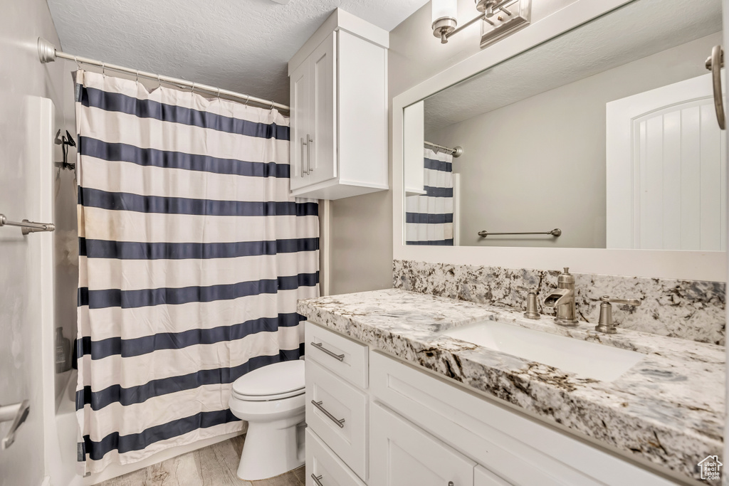 8368 S OAK GATE DR West Jordan, UT 84081