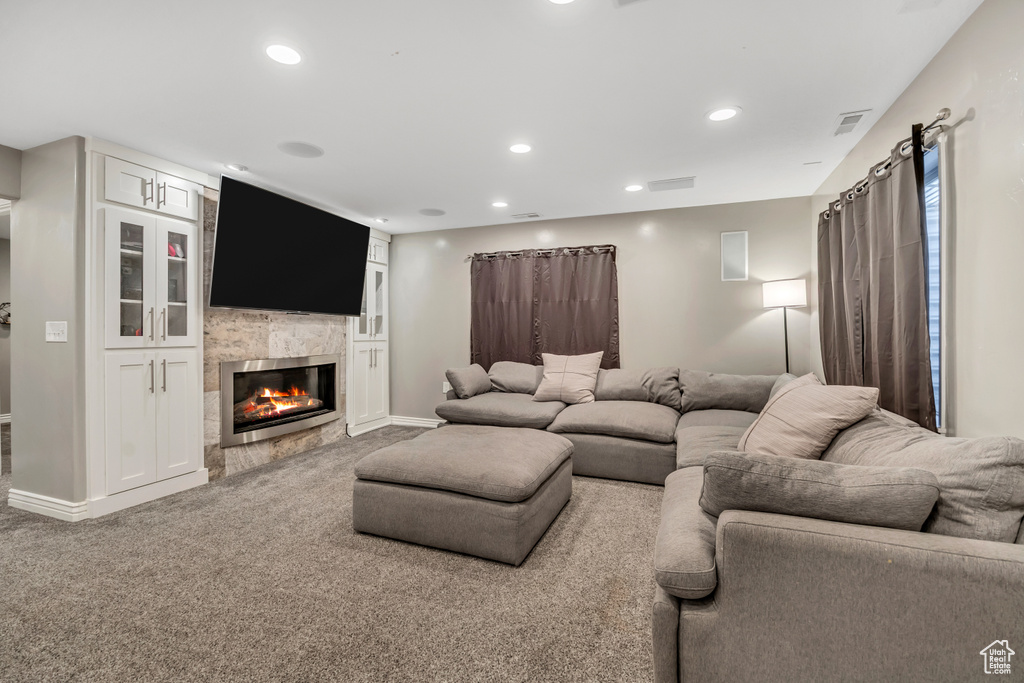 8368 S OAK GATE DR West Jordan, UT 84081