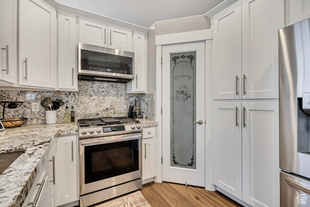 8368 S OAK GATE DR West Jordan, UT 84081