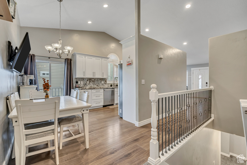 8368 S OAK GATE DR West Jordan, UT 84081