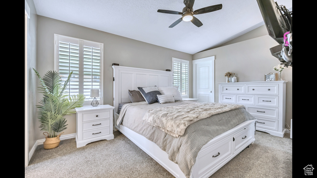 8368 S OAK GATE DR West Jordan, UT 84081