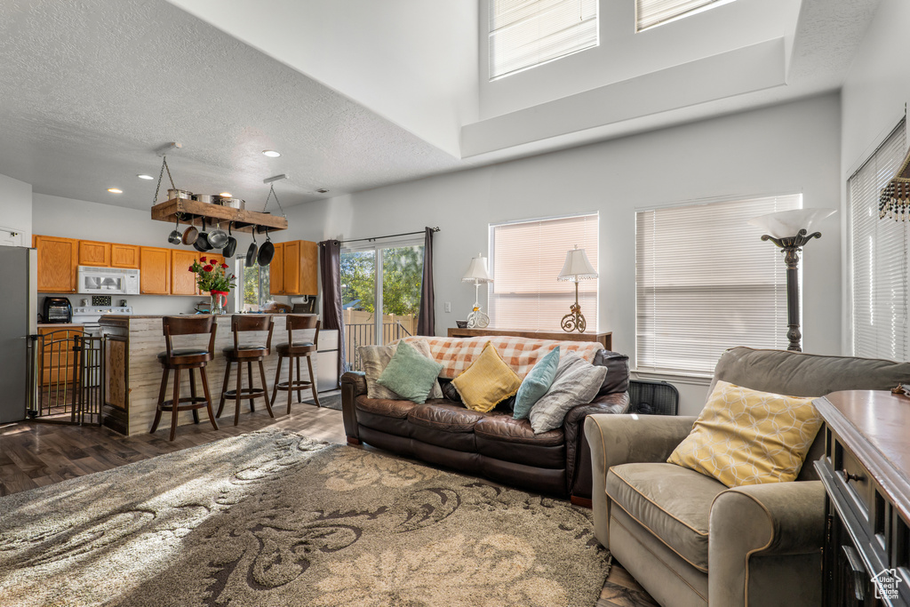 10454 S SAND DOLLAR DR Sandy, UT 84094