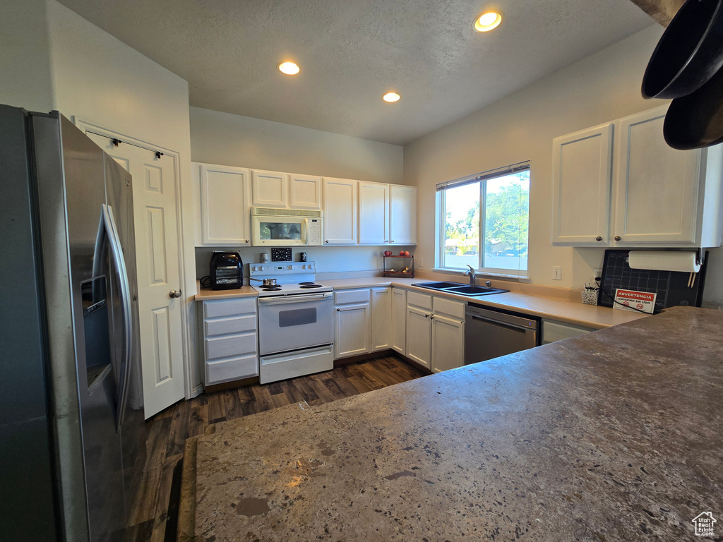 10454 S SAND DOLLAR DR Sandy, UT 84094