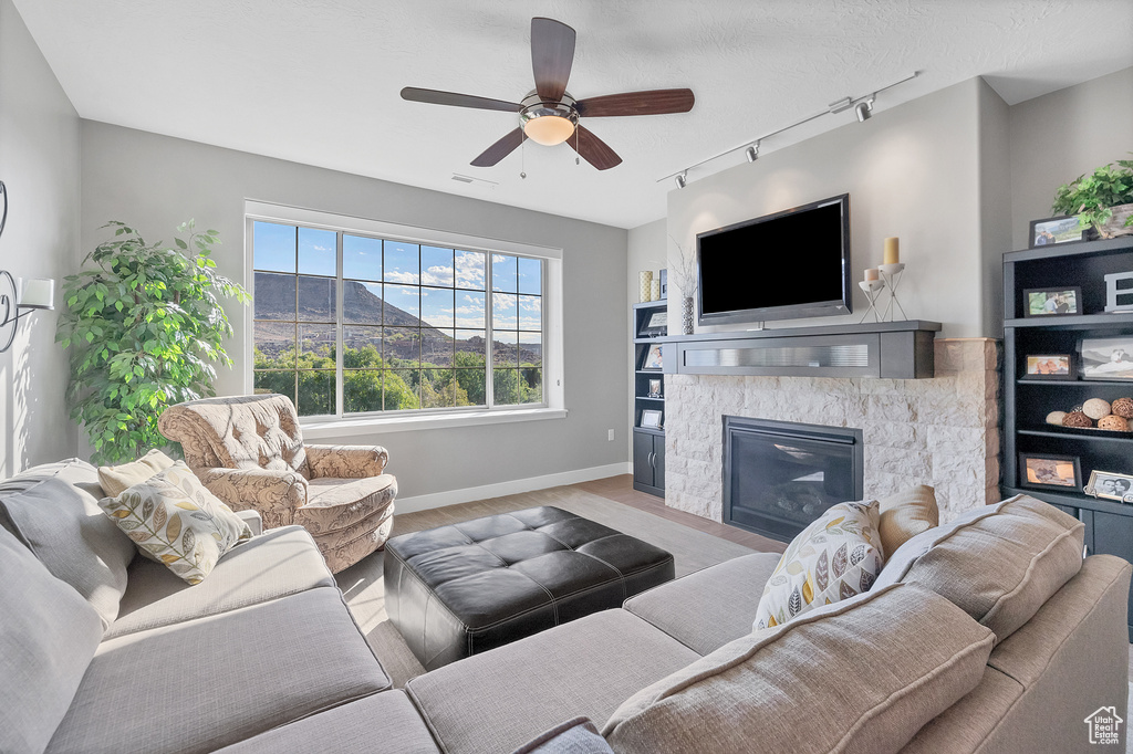 Photo 10 for MLS #2115014 at 1427 W 810 S Dixie Dr #1427
