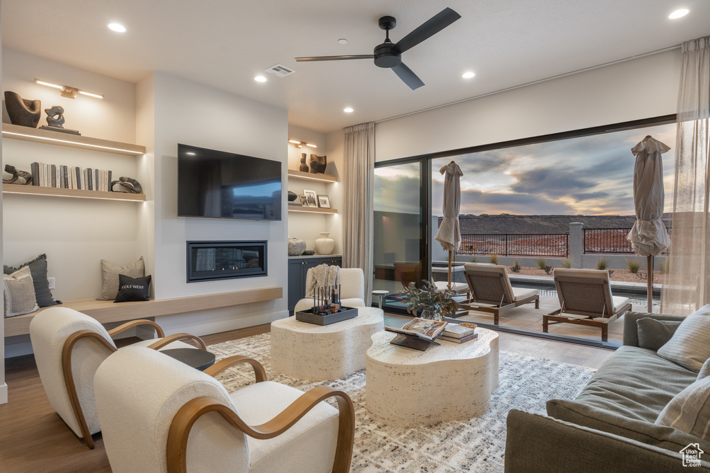 Photo 10 for MLS #2115017 at 1409 Puesta Del Sol Ln #47