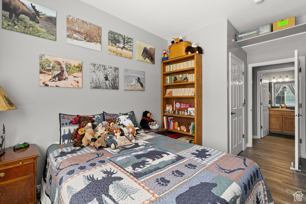 Photo 16 for MLS #2115020 at 1559 W 50 North