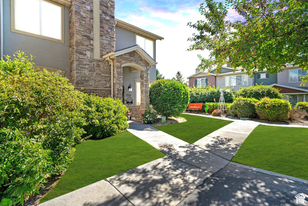 Photo 1 for MLS #2115020 at 1559 W 50 North