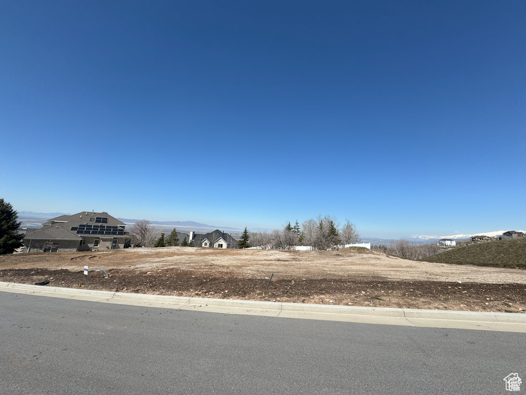 565 S TANGLEWOOD LOOP North Salt Lake, UT 84054