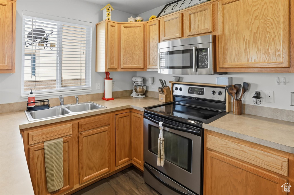 1953 N 275 W #13 Harrisville, UT 84414