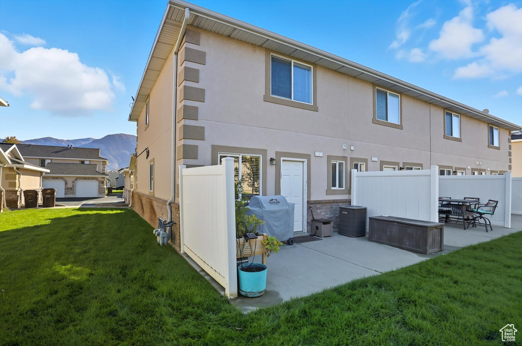 1953 N 275 W #13 Harrisville, UT 84414