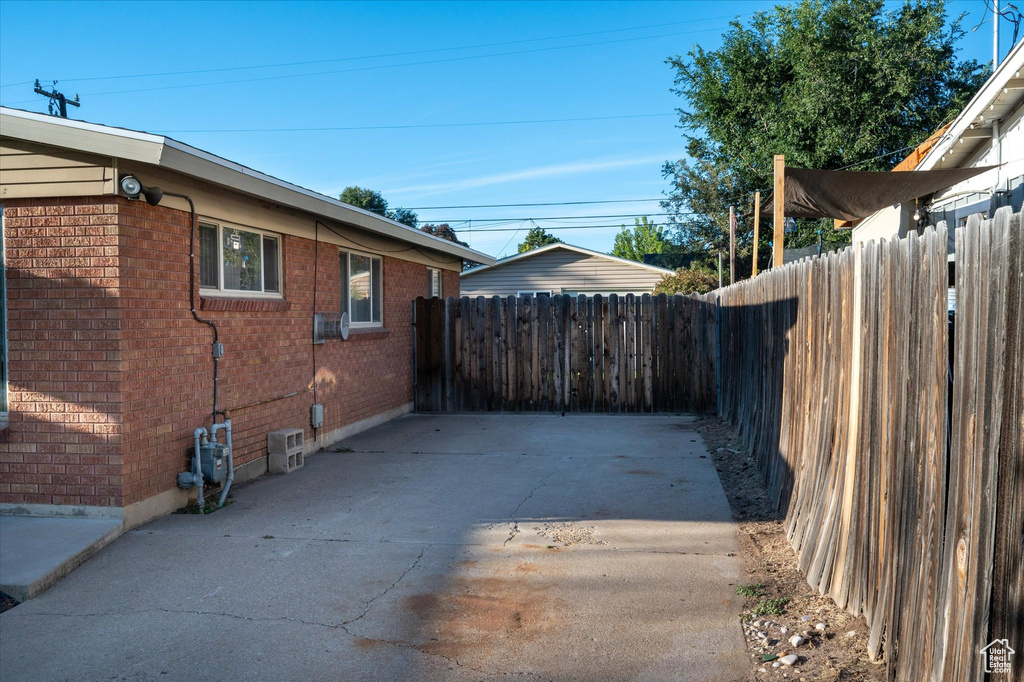 Photo 24 for MLS #2115032 at 131 W 650 North